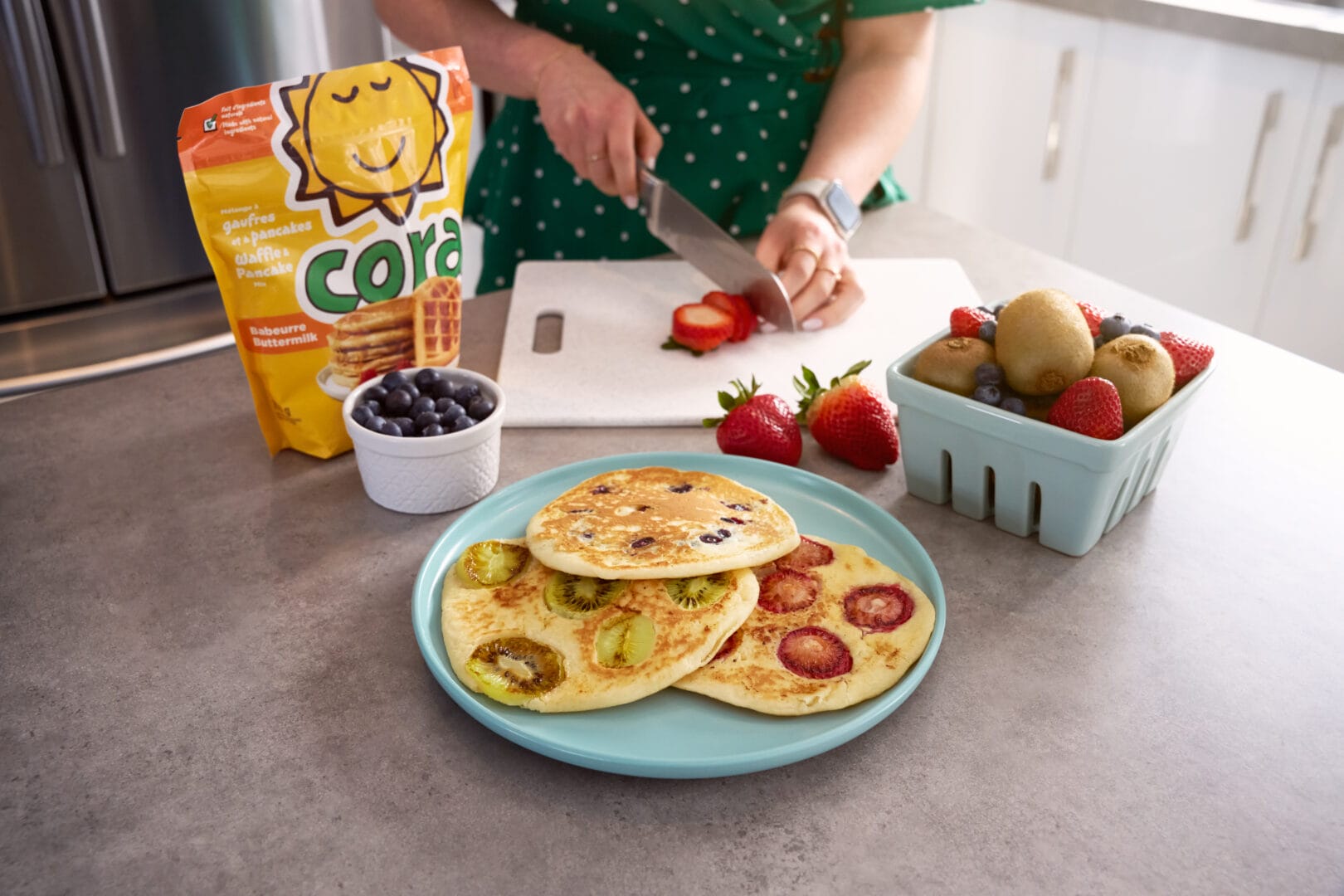 Pancakes aux fruits – Cora Déjeuners et dîners