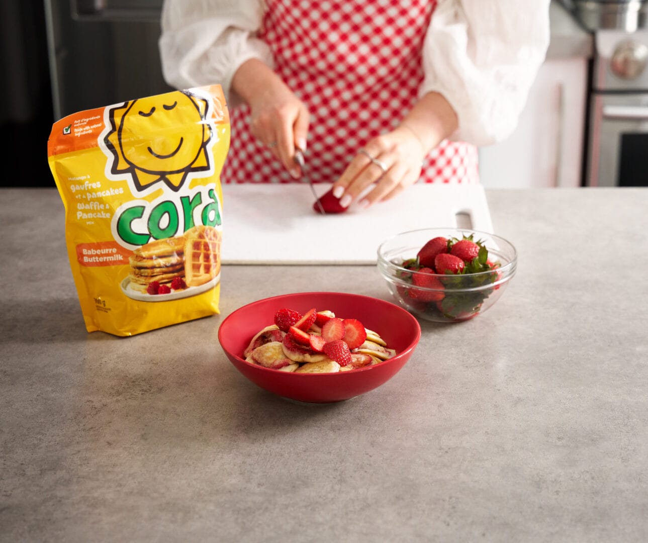 Fraises pancakes – Cora Déjeuners et dîners